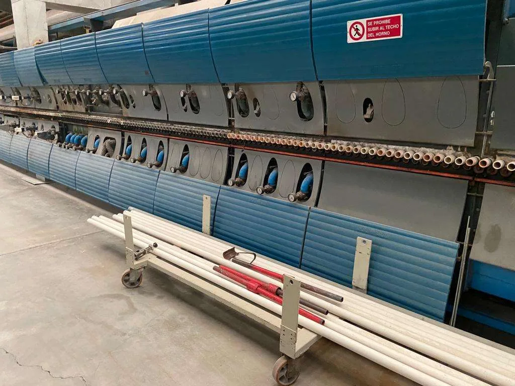 Grespania. Horno Sacmi Fmp 267 1092. Pagina 24 Immagine 0001 | 2015 CER